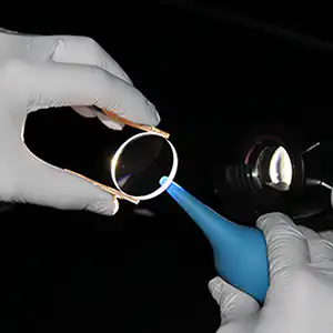 Figure 1: Generation of compressed air by means of a bellows. Figure 1: Generation of compressed air by means of a bellows.