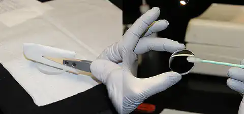 Figure 3: Brush technique with the help of a cloth (left) and alternatively with a cleaning swab (right). Figure 3: Brush technique with the help of a cloth (left) and alternatively with a cleaning swab (right).