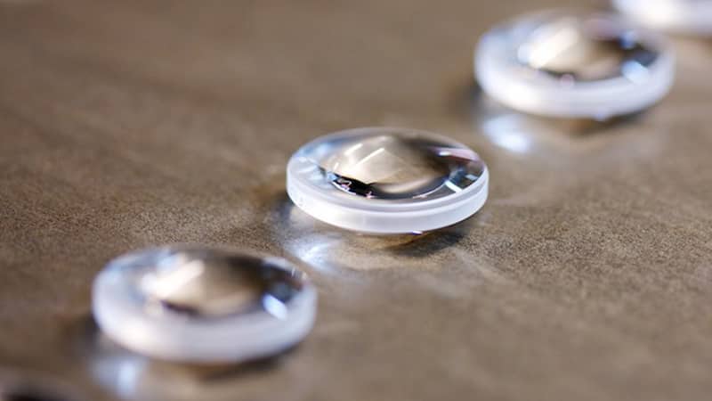 Spheres vs. aspheres