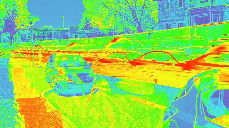 IR-Freiformoptiken für Fahrassistenzsysteme