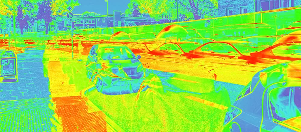 IR-Freiformoptiken für Fahrassistenzsysteme