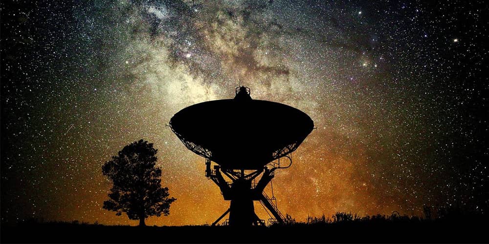 Free form optika v radio astronomii