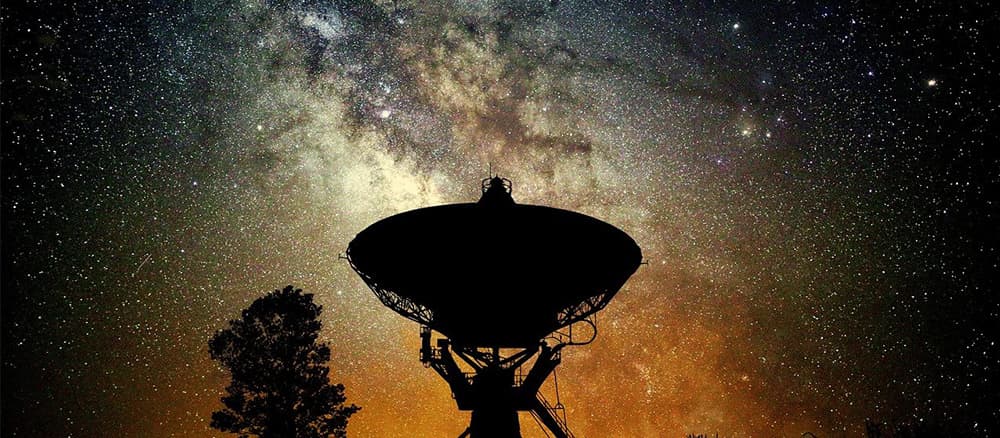 Freiformoptiken für die Radioastronomie